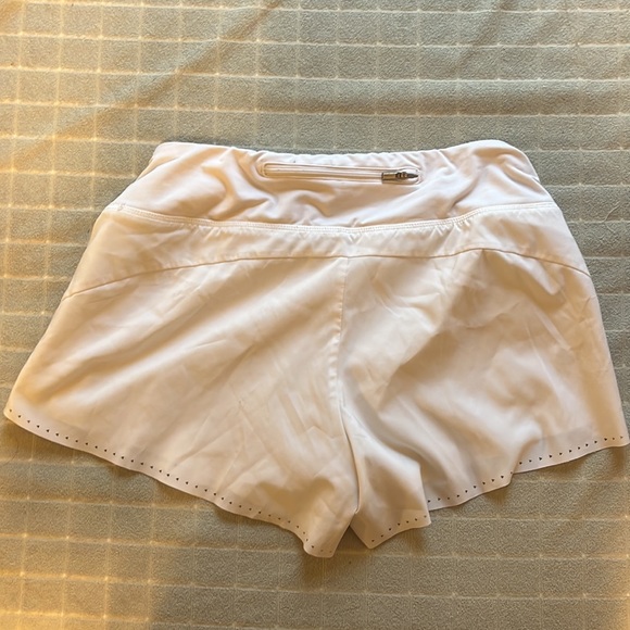 athleta shorts - Picture 4 of 4